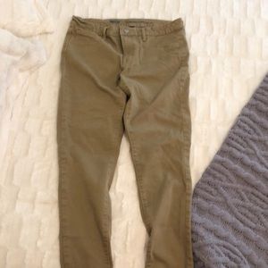 Women’s brown Jeff in’s